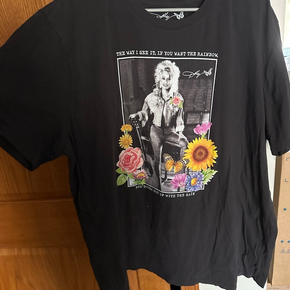 Dollcake Black Cotton T-Shirt